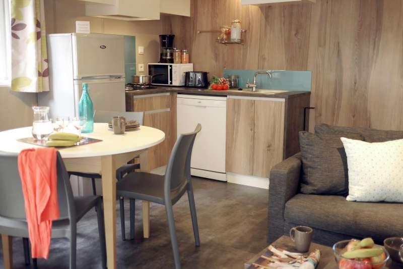 Camping Le Suroit Le Bois-Plage-en-Ré Zewnętrze zdjęcie