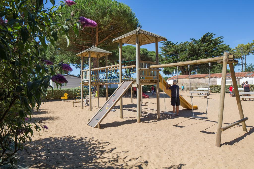 Camping Le Suroit Le Bois-Plage-en-Ré Zewnętrze zdjęcie